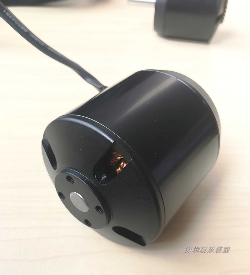 6384 Brushless Motor 170KV Wit - đánh giá và giá 6384 Brushless Motor Sensored